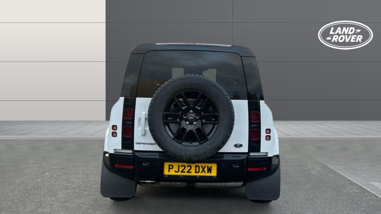 Land Rover Defender 3.0 D250 X-Dynamic SE 90 3dr Auto Diesel Estate